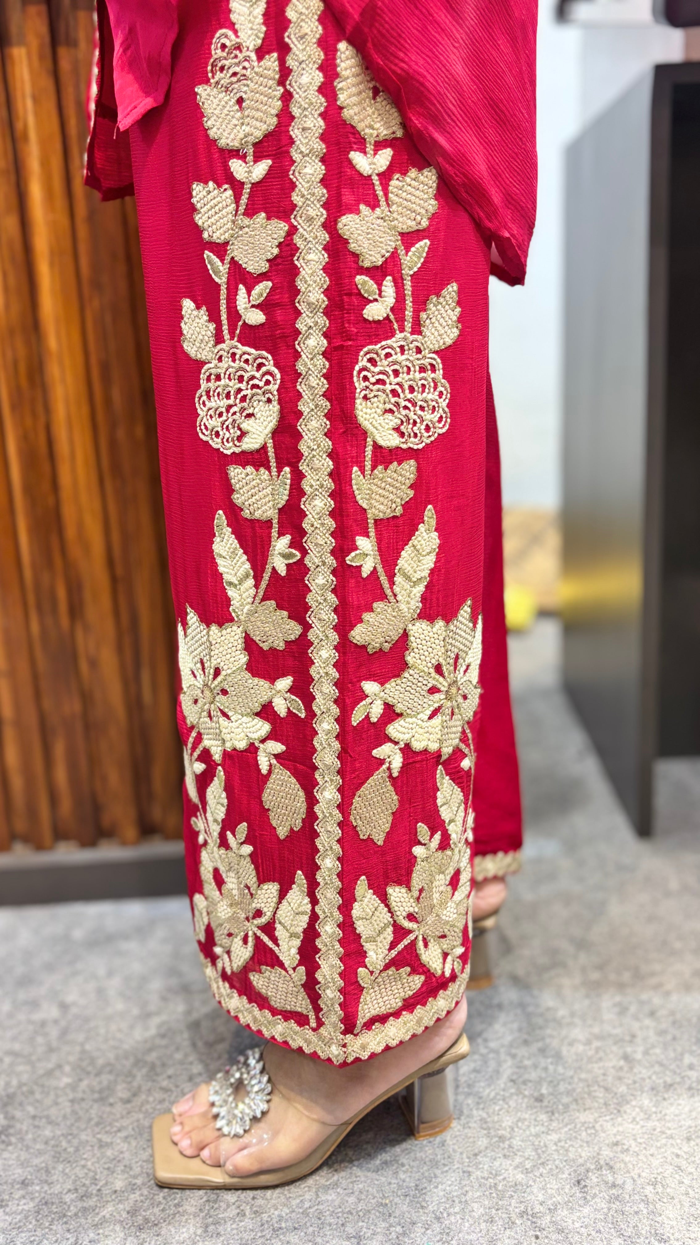 Soni cord set