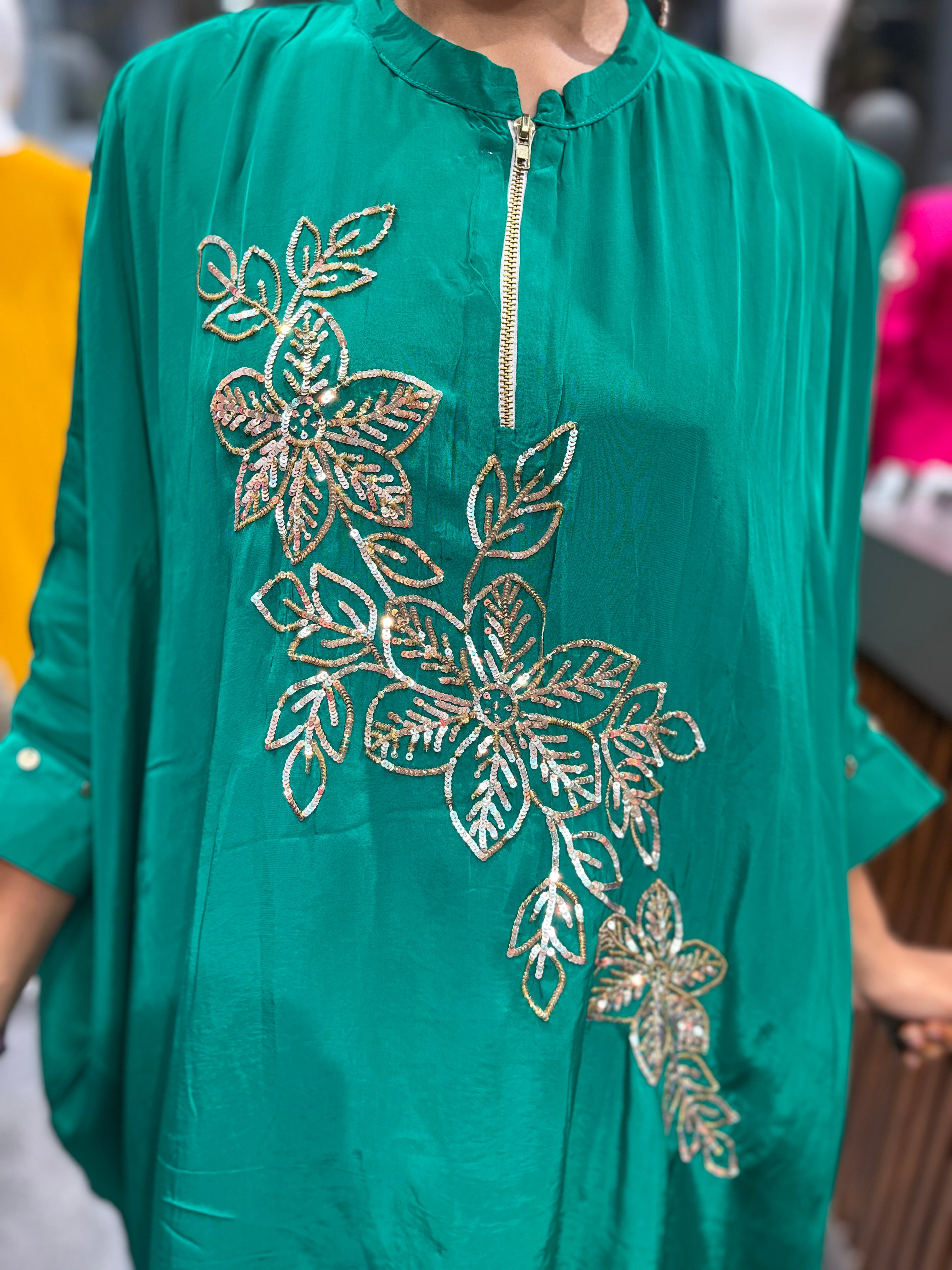 Sutri poncho cords